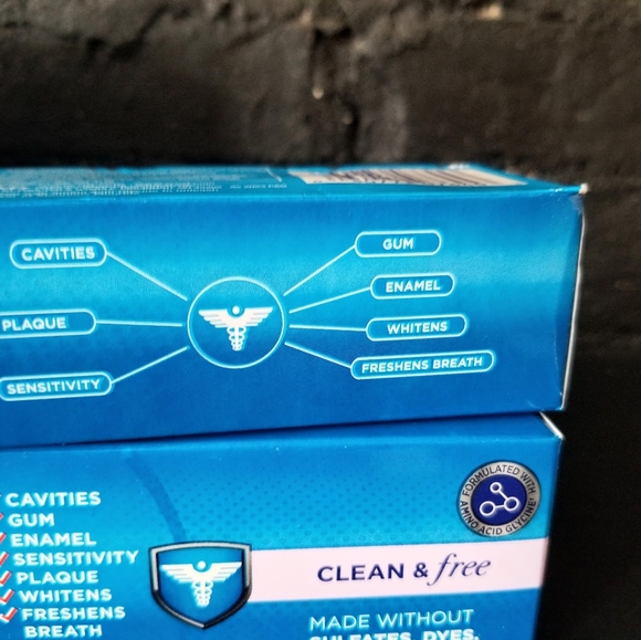 5 Crest Toothpaste Bundle - Picture 4 of 7